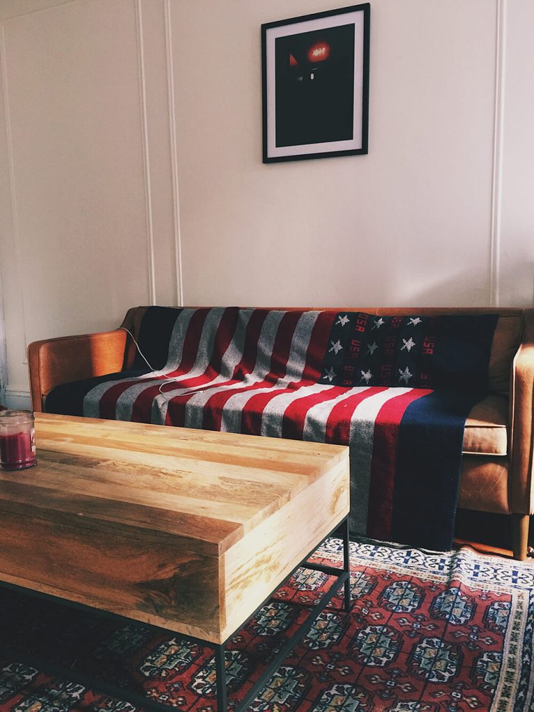 american flag sleeping couch and sofa for bachelors